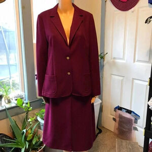 Vintage Cape Cod Matching Skirt and Blazer Size M/L Made in USA